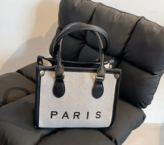 Minimalist Book Lover’s Tote - Buy That Thang