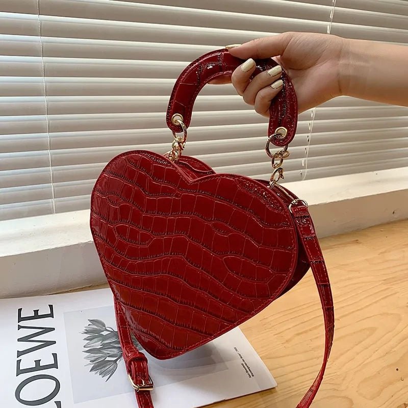 Cute Heart Shaped Design Purse - Buy That Thang