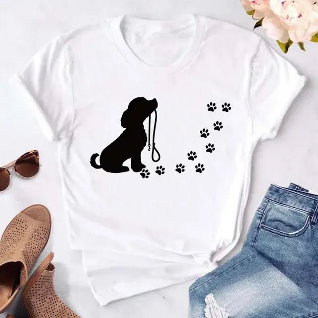 Cute Women's Dog Mom Graphic T-Shirt - Buy That Thang