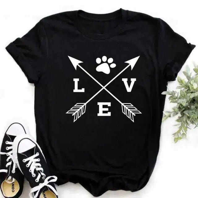 Cute Women's Dog Mom Graphic T-Shirt - Buy That Thang