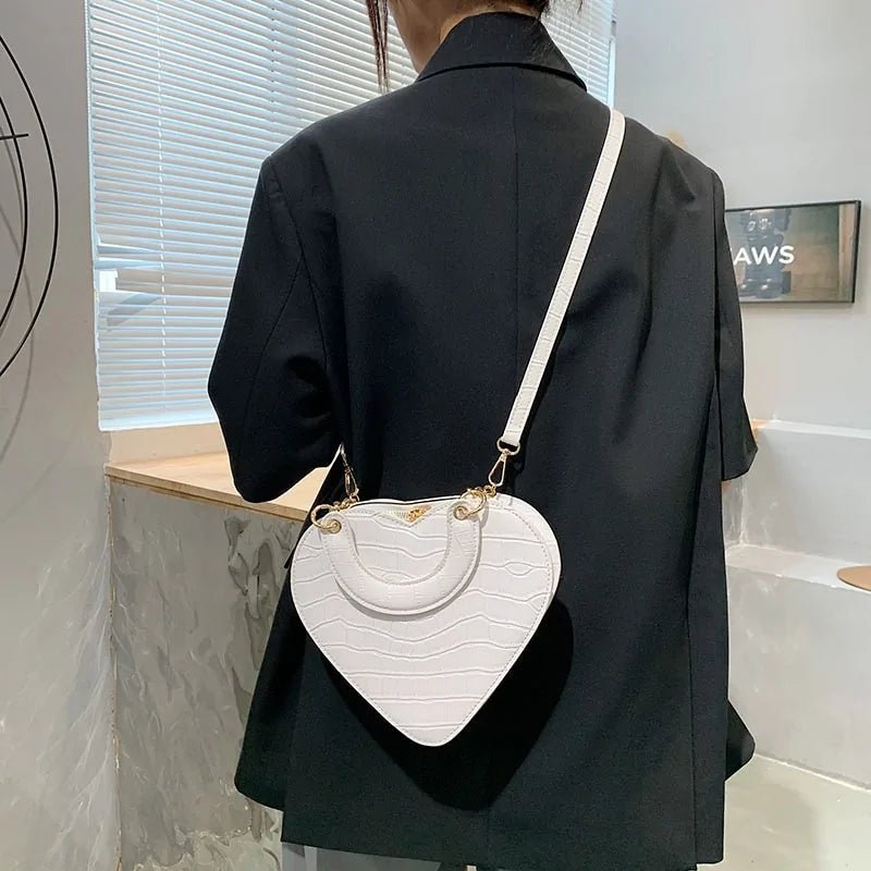 Cute Heart Shaped Design Purse - Buy That Thang