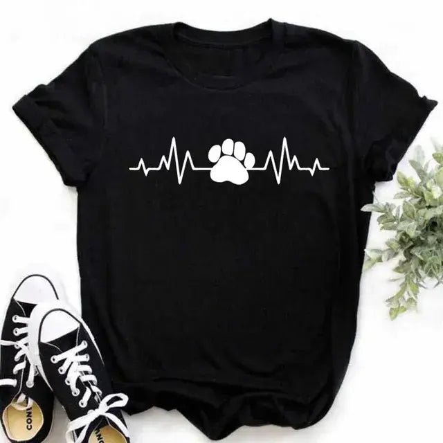 Cute Women's Dog Mom Graphic T-Shirt - Buy That Thang