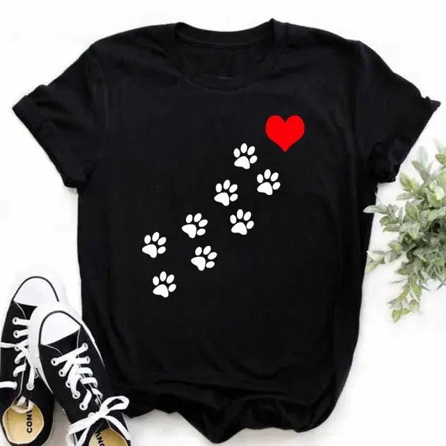 Cute Women's Dog Mom Graphic T-Shirt - Buy That Thang