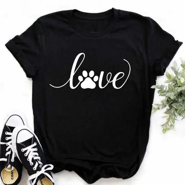 Cute Women's Dog Mom Graphic T-Shirt - Buy That Thang