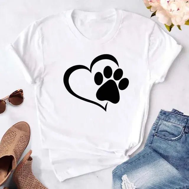 Cute Women's Dog Mom Graphic T-Shirt - Buy That Thang