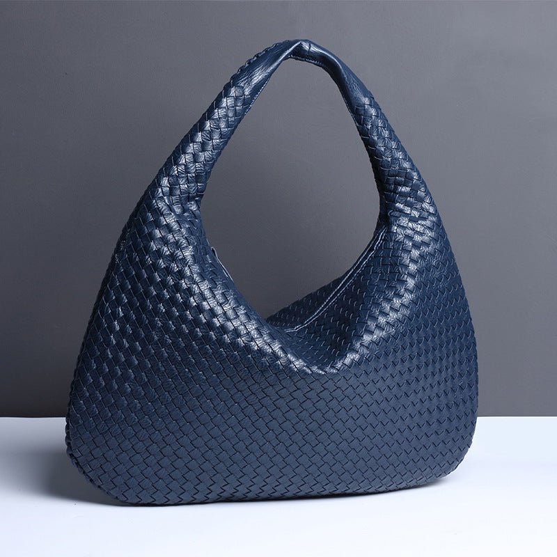 Crescent shaped women's bag hand woven hand - held dumpling bag fashionable single shoulder armpit bag - Buy That Thang