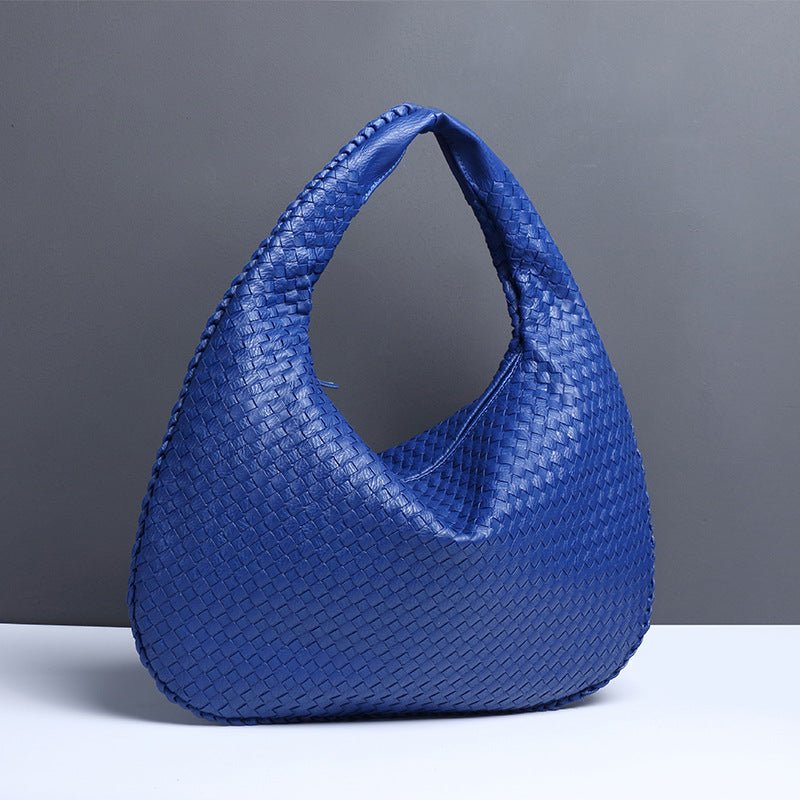 Crescent shaped women's bag hand woven hand - held dumpling bag fashionable single shoulder armpit bag - Buy That Thang