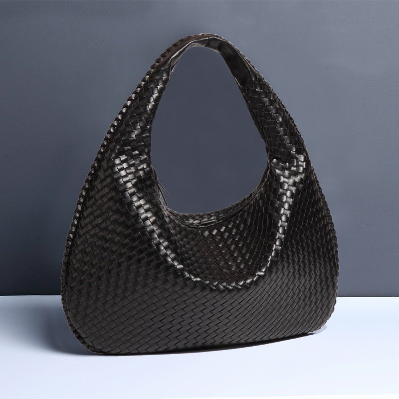 Crescent shaped women's bag hand woven hand - held dumpling bag fashionable single shoulder armpit bag - Buy That Thang