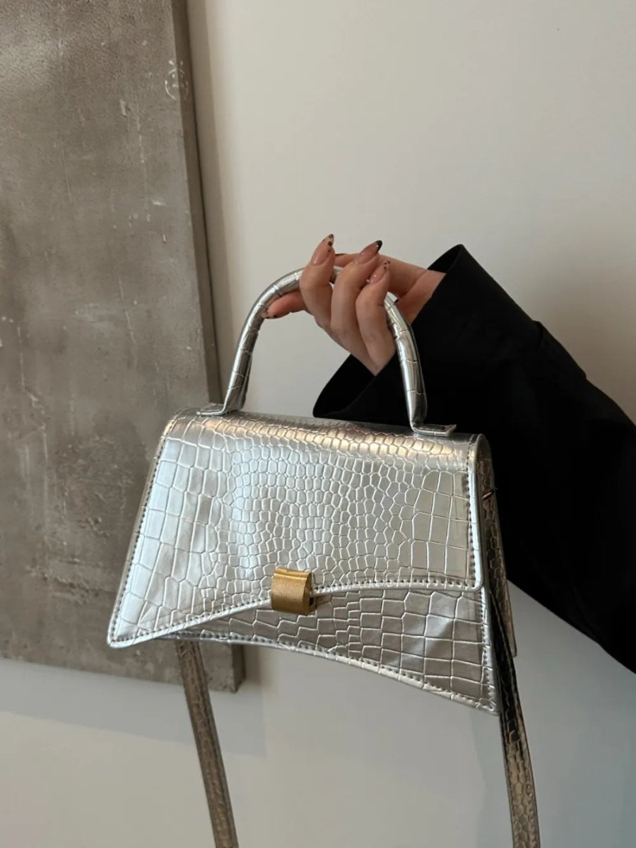 Solid Color PU Leather Handbag - Buy That Thang