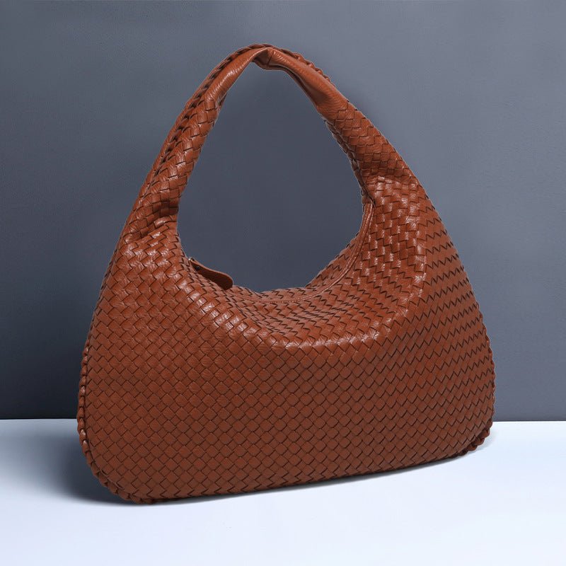 Crescent shaped women's bag hand woven hand - held dumpling bag fashionable single shoulder armpit bag - Buy That Thang