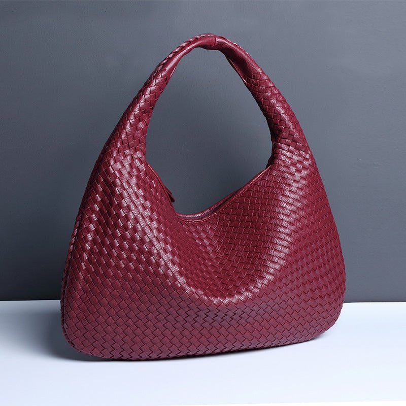 Crescent shaped women's bag hand woven hand - held dumpling bag fashionable single shoulder armpit bag - Buy That Thang