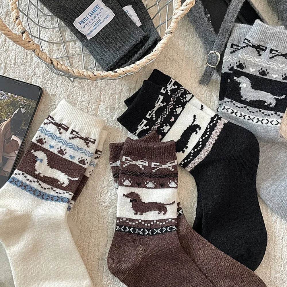 Cute Cartoon Dachshund Women's Socks Kawaii Harajuku Breathable Autumn Winter Fashion Dog Socks Women Business Christmas Gifts