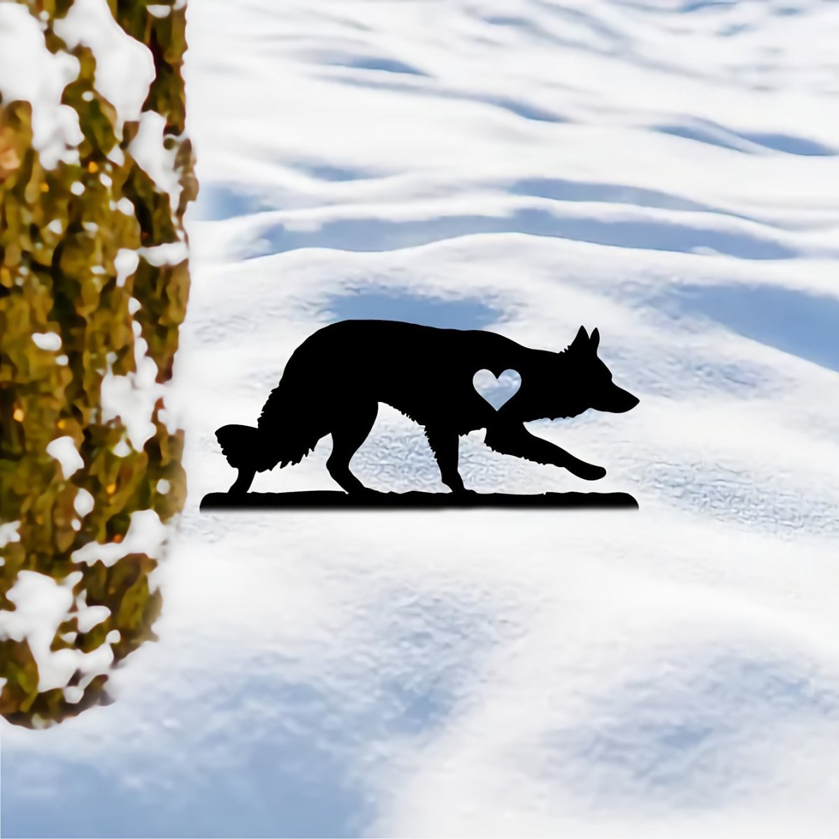 Iron Art Wolf Dog Silhouette Garden Stake: A Pet Commemorative for Outdoor Decoration - Buy That Thang