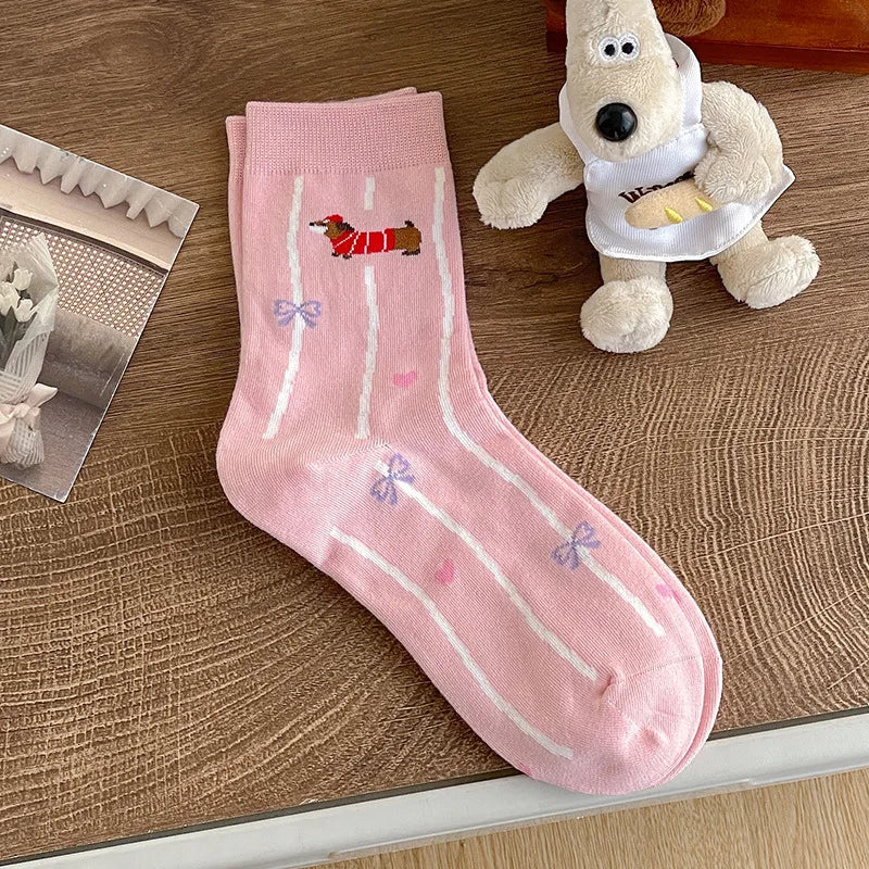 Cartoon Dachshund Women's Mid-Calf Socks Spring Summer Cotton Kawaii Cute Crew Socks Trendy Fashion Novelty Socks for Girls