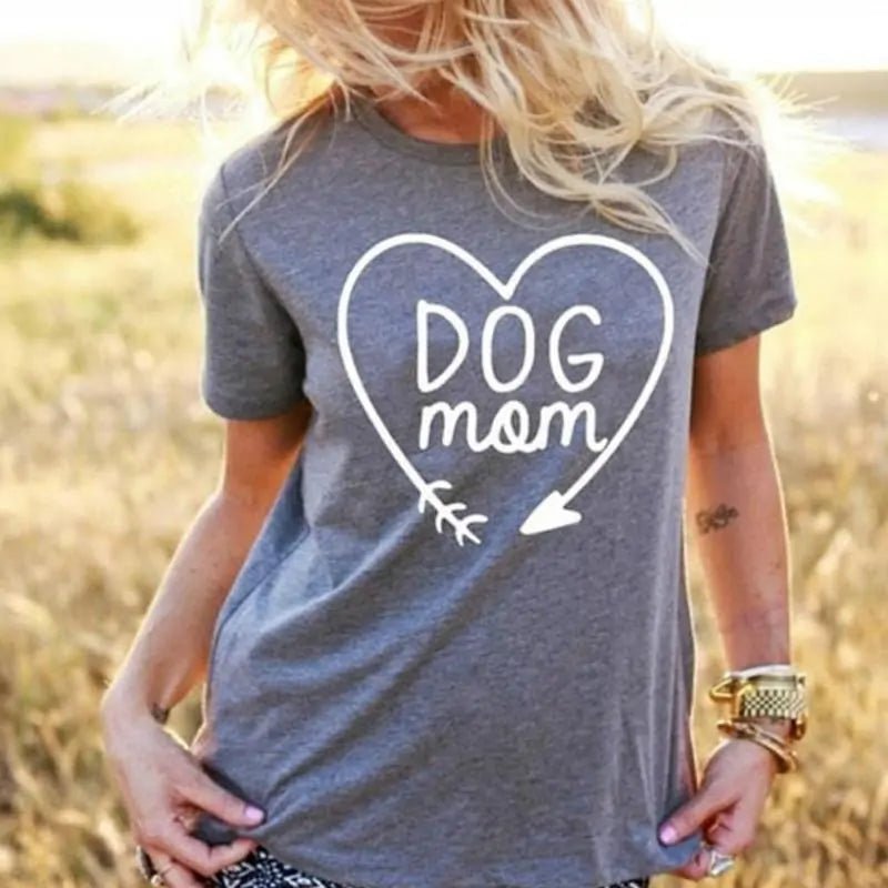 Dog Mom In Arrow Heart T-Shirt - Buy That Thang