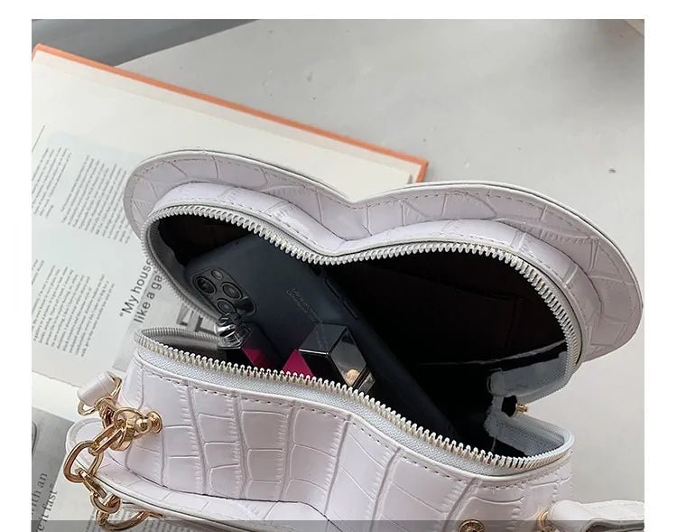Cute Heart Shaped Design Purse - Buy That Thang